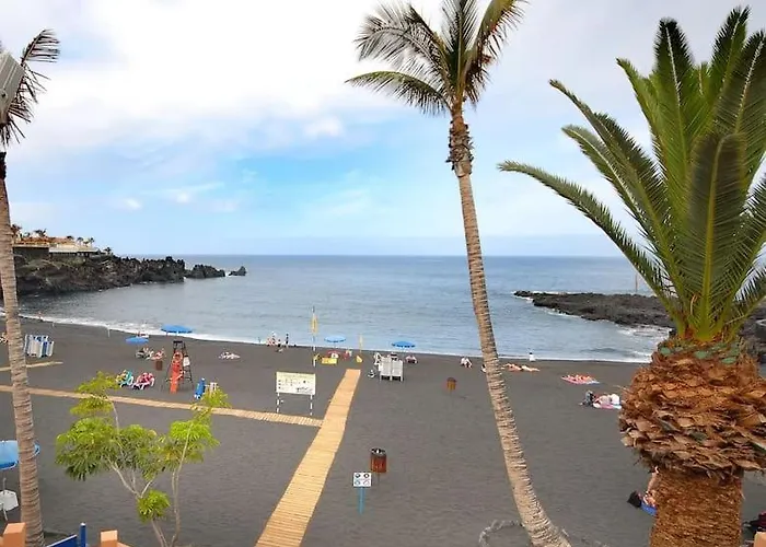 Pn 8 * Puerto de Santiago (Tenerife)