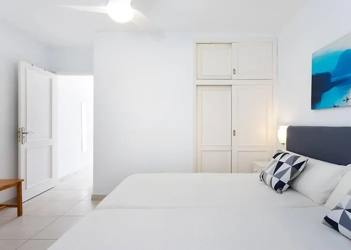 Pn 8 Puerto de Santiago (Tenerife)